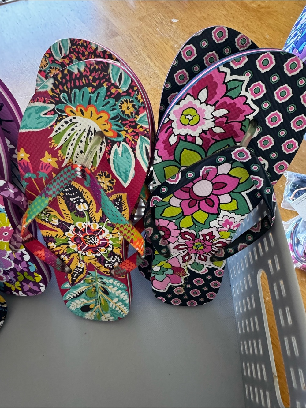 Colorful Floral Flip Flops - Pink, Green, Black-4 PAIR LOT